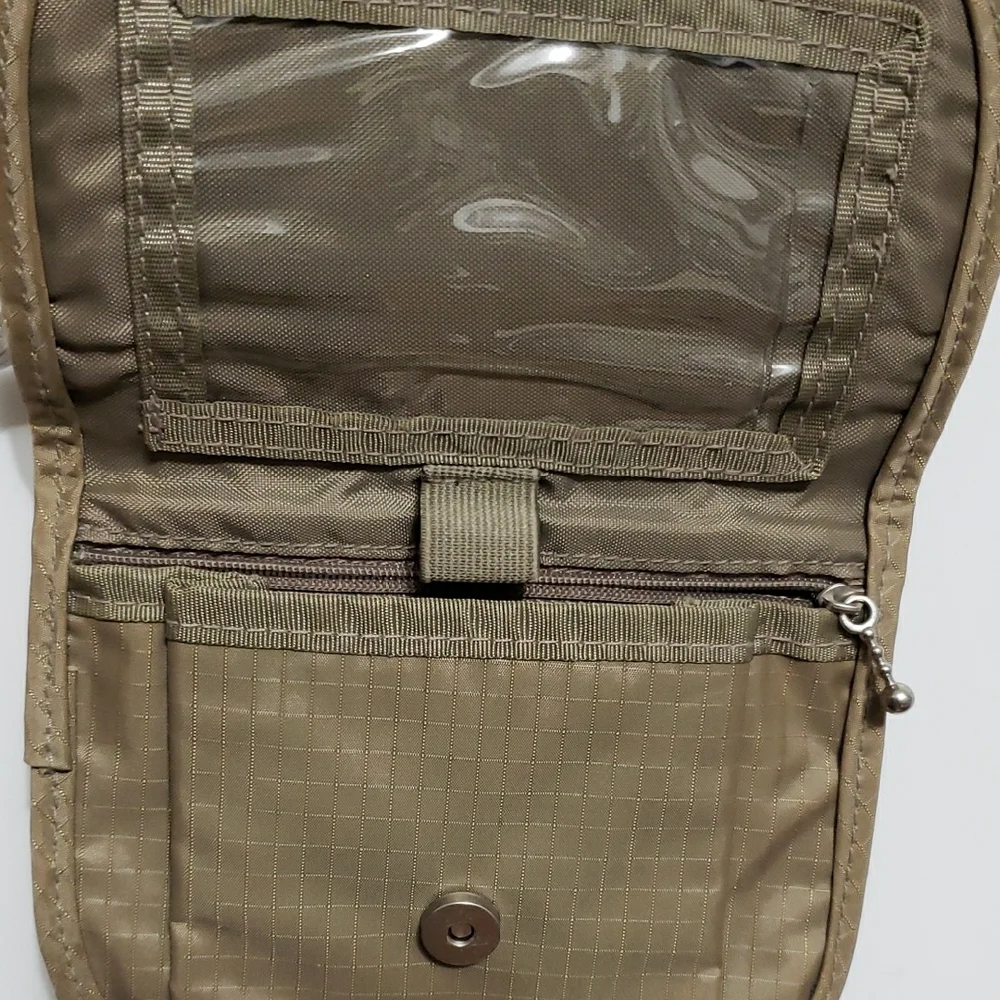 BAGGALLINI Stylish Tan‎ Crossbody Mini Bag